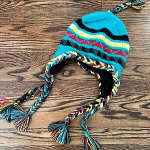 Broner wear it! knit beanie ❄️